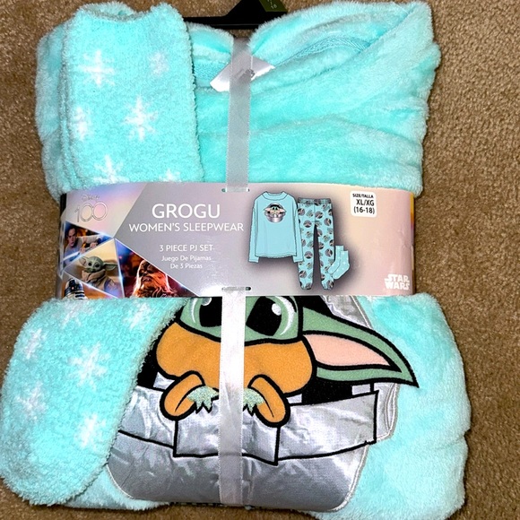Disney Other - Sleepwear, Disney 3-Piece PJ Set, Size XL
